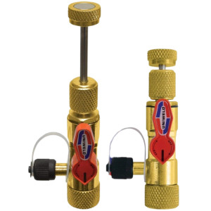 Uniweld MaxEvac Pro Kit MEPK14 incluye manguera MaxEvac 72 in 1/2 con conexiones 3/8 x 1/4 recto, herramienta Valve Core Tool con puerto lateral, adaptador Y 3/8FF x 3/8MF, soporte de manguera, bolso