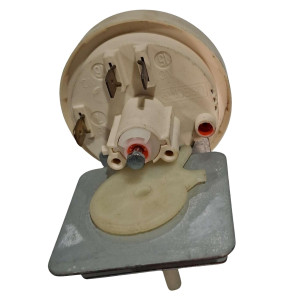 Mabe 189D1195P007 Presostato Mecanico Lavadora Olimpia 2000 (Descontinuado) Mabe 189D1195P007 Presostato Mecanico Lavadora Olimpia 2000 (Descontinuado)